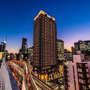 Apa & Umeda Eki Tower Осака